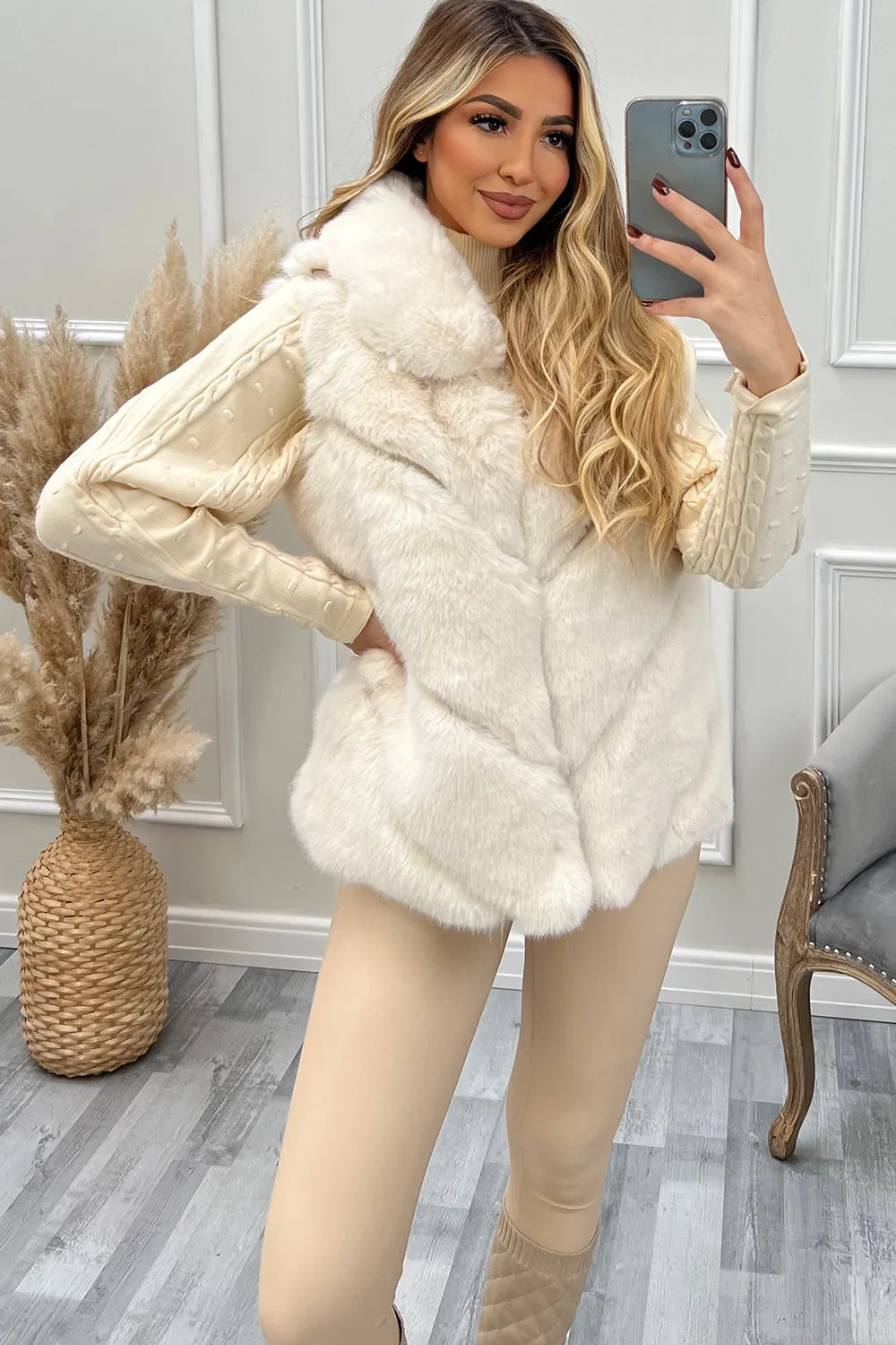 Cady Cream Faux Fur Collared Gilet
