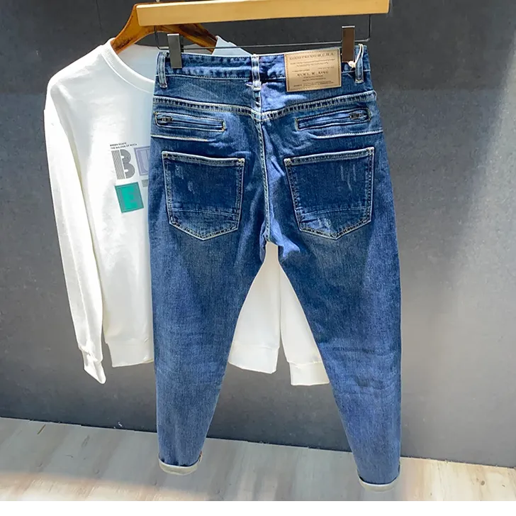 Casual Medium Blue Denim Pockets Jeans