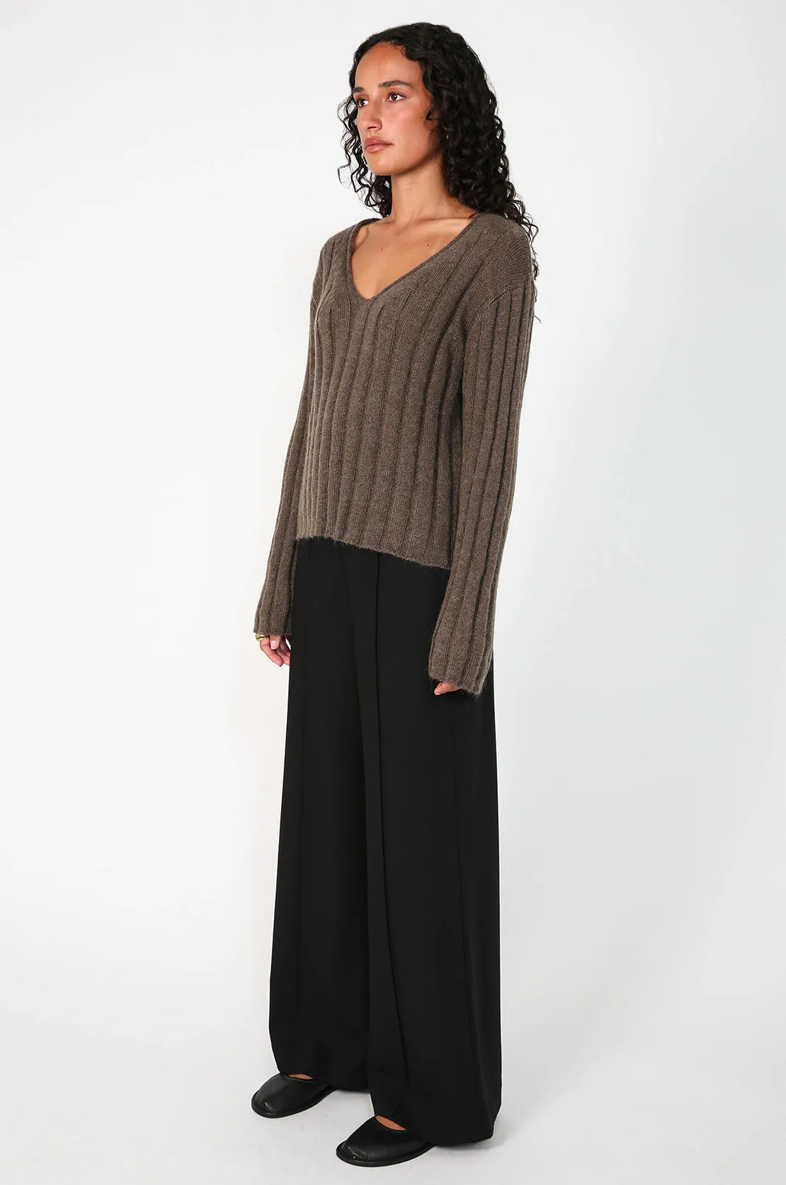 implement sweater / cedar brown