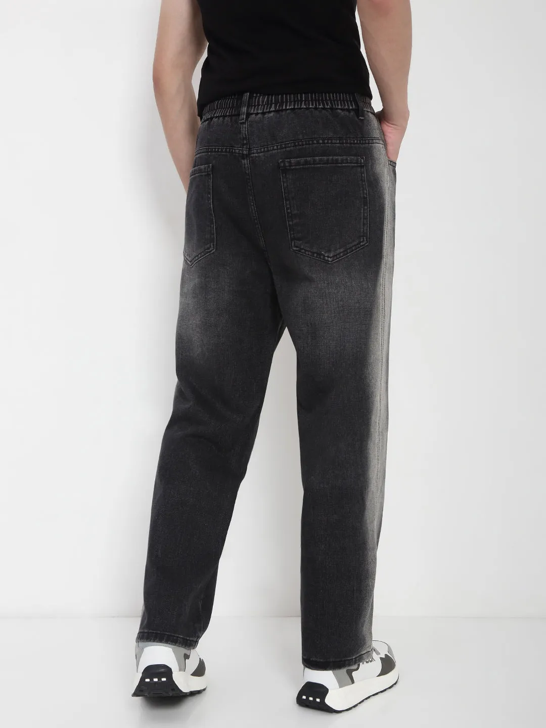 Men Faded Grey Relaxed Fit Jeans