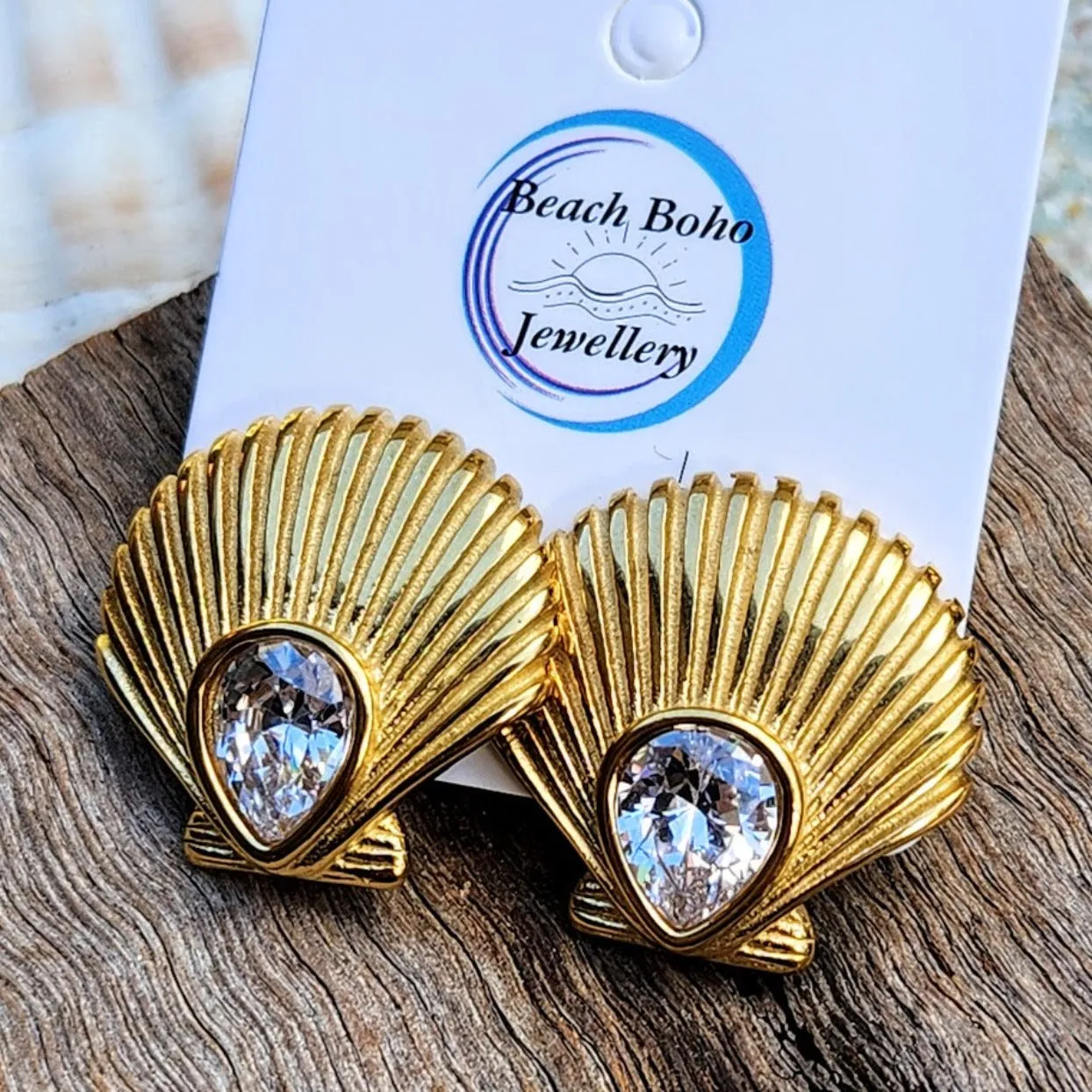 TEARDROP SHELLS - 18K GOLD WATERPROOF STUD EARRINGS
